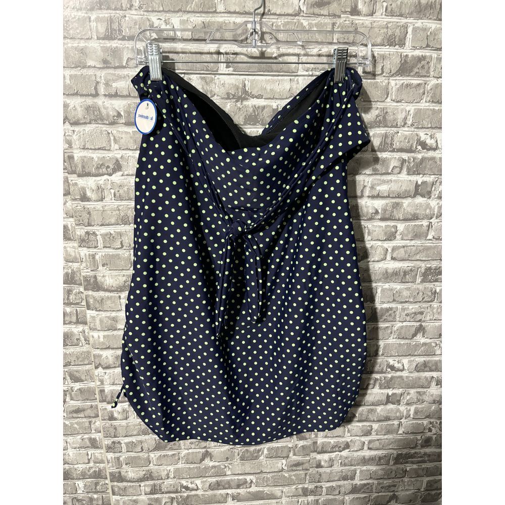 One‎ Piece Swimsiut polka dots NWT - Picture 3 of 5
